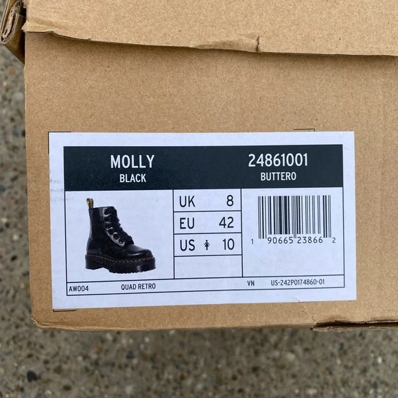 Dr. Martens Molly Platform Boots Combat size 10